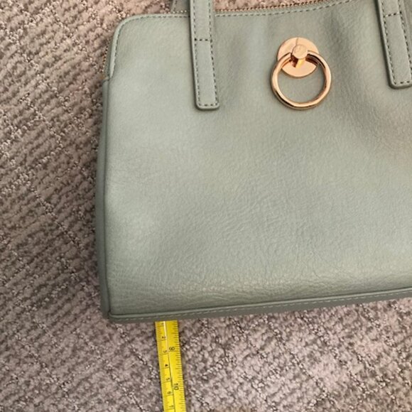 Lauren Conrad Green Purse 3 Compartments with Shoulder Strap - Picture 5 of 7